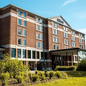 מלון Hilton London Heathrow Airport Terminal 5