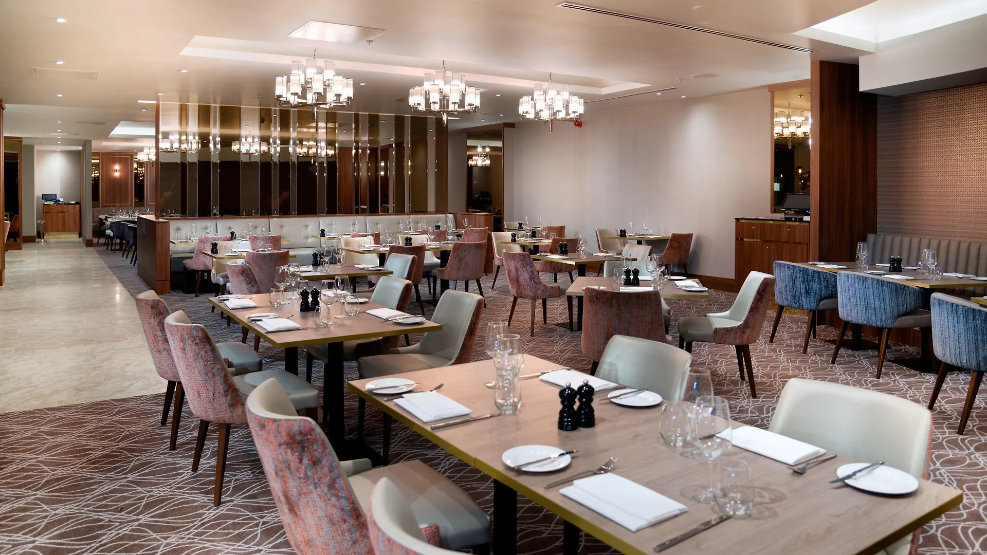 Отель Crowne Plaza London Heathrow T4 By Ihg Хитроу