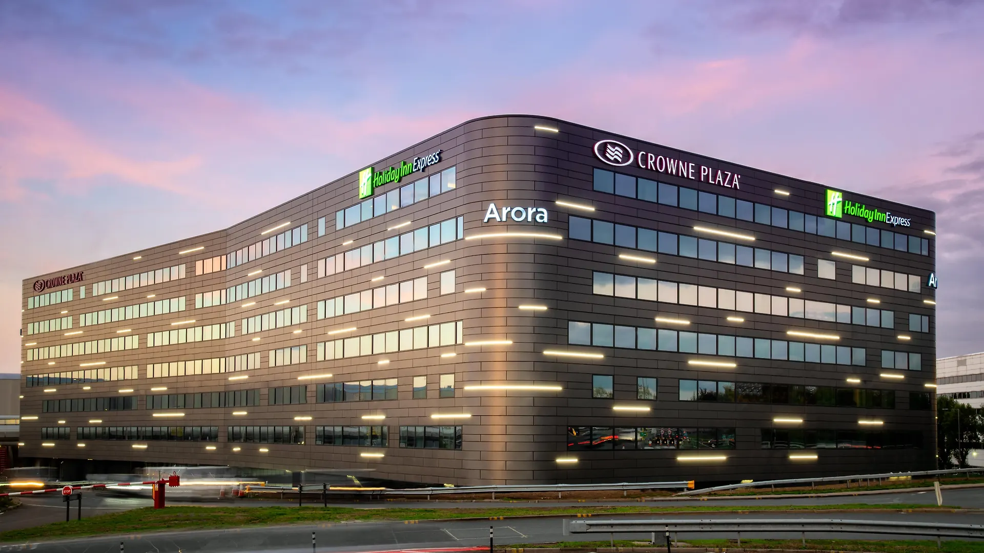 Отель Crowne Plaza London Heathrow T4 By Ihg Хитроу